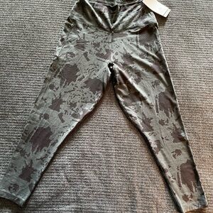 Tasc bamboo leggings new